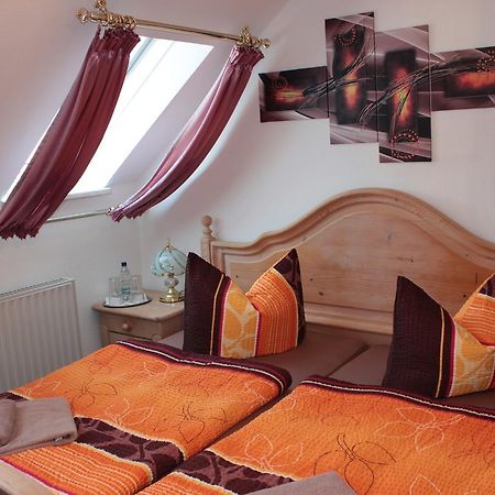 Hotel Stadt Pausa Ruang foto