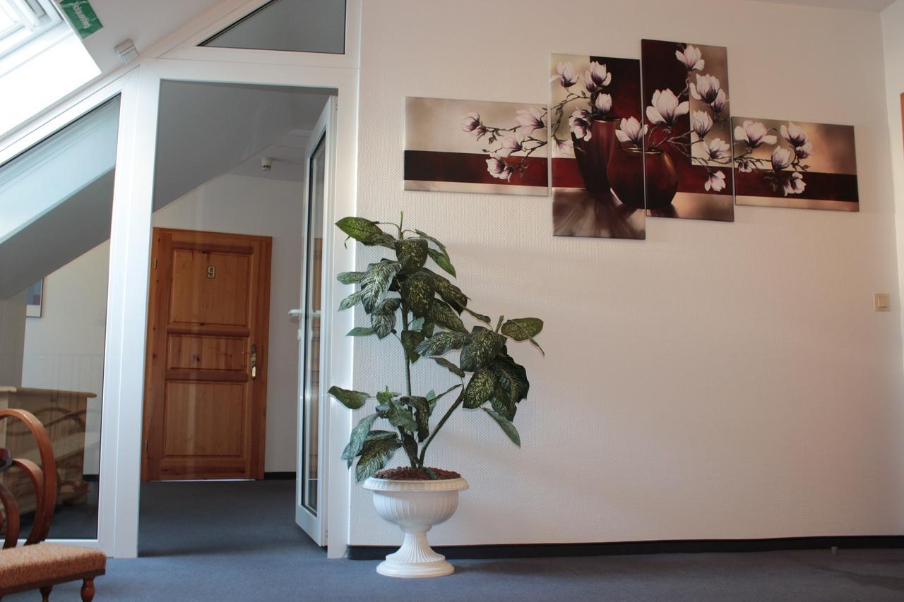 Hotel Stadt Pausa Bagian luar foto